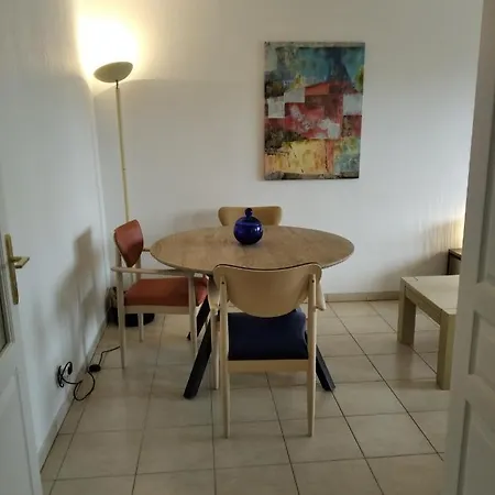 Sainte Rosalie Apartment